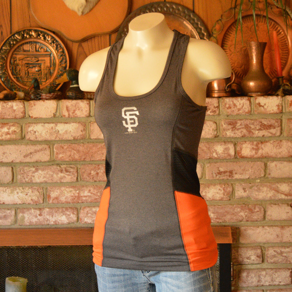 G-III by Carl Banks Tops - 4Her CARL BANKS SAN FRANCISCO GIANTS TANK TOP Sports Team Merch